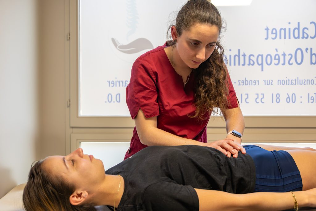 Coline charrier ostéopathie - système digestif - ostéopathie viscérale